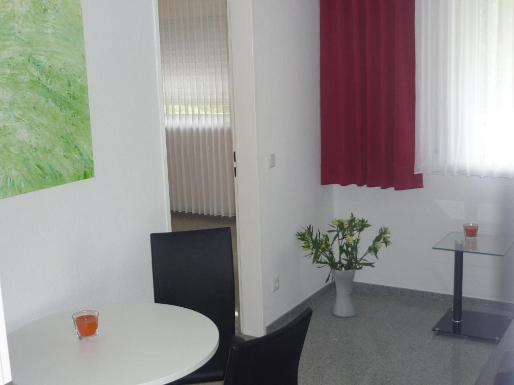 Airport Apartment Koln/Bonn Troisdorf Pokoj fotografie